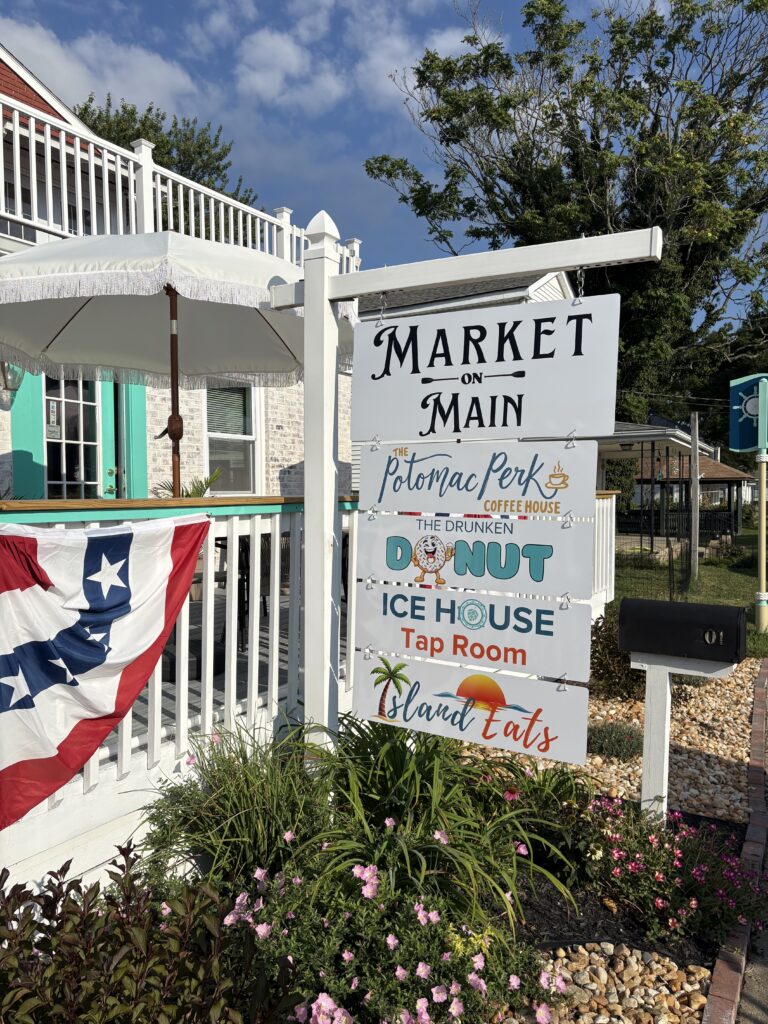 IMG_1106 Local businesses inside Market on Main Colonial Beach VA